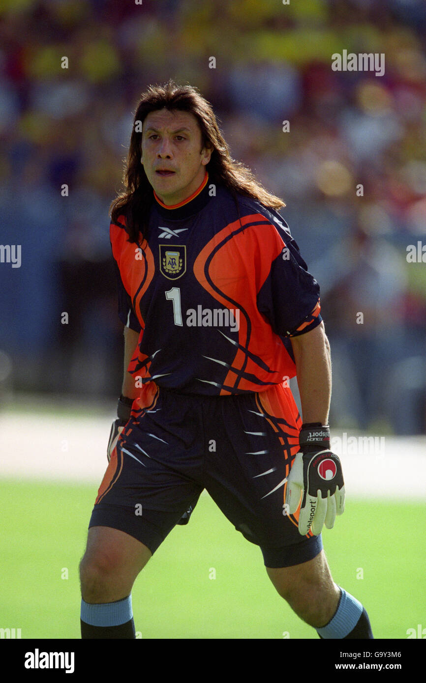 Soccer - World Cup 2002 Qualifier - South American Section - Ecuador v Argentina. German Burgos, Argentina goalkeeper Stock Photo
