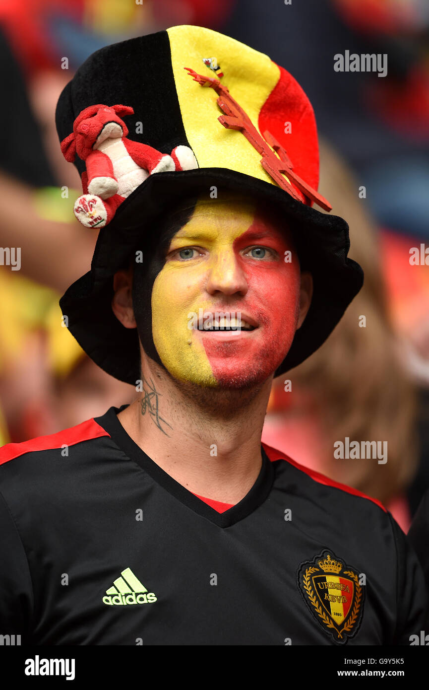 Belgium supporter in uefa euro hi-res stock photography and images - Alamy
