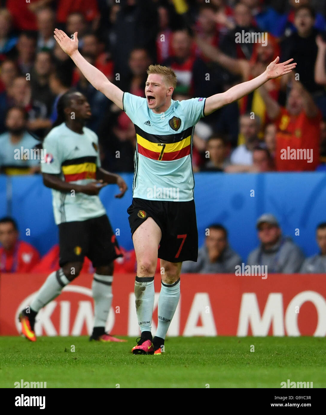 Lille, France. 1st July, 2016. Kevin De Bruyne of Belgium reacts during the Euro 2016 quarterfinal match between Belgium and Wales in Lille, France, July 1, 2016. Credit:  Tao Xiyi/Xinhua/Alamy Live News Stock Photo
