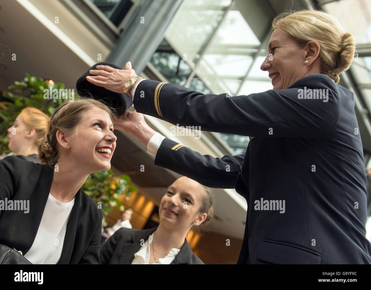 Mainz Germany 02nd July 16 Attendant Stefanie Krallmann R Stock Photo Alamy