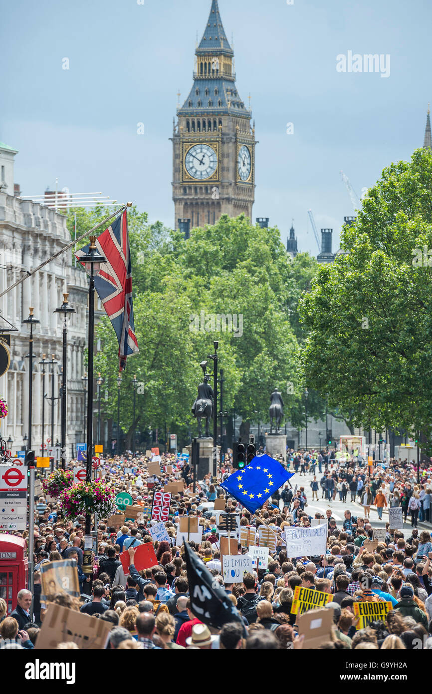London, UK. 02nd July, 2016. A march for Europe brings out thousands of remain supporters who march from Hyde Park to Parliament Square. Credit:  Guy Bell/Alamy Live News Stock Photo