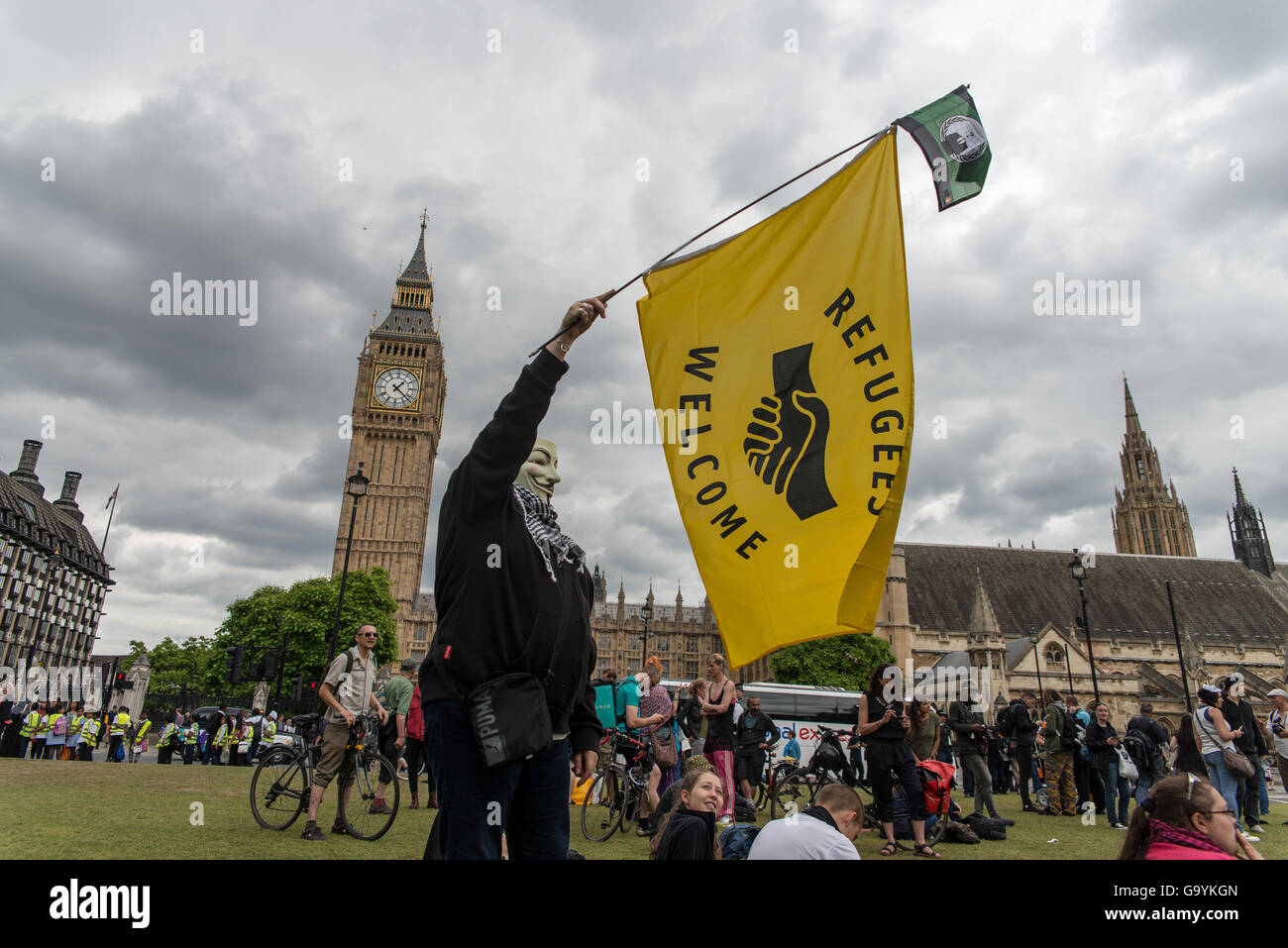 London, UK. 4th July, 2016. Anti-fascist demonstration at Parliament Square, Westminster, London - GB - Credit:  Alberto Pezzali/Alamy Live News Stock Photo