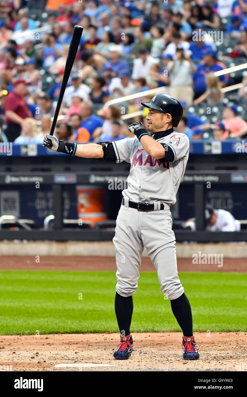 ichiro suzuki marlins