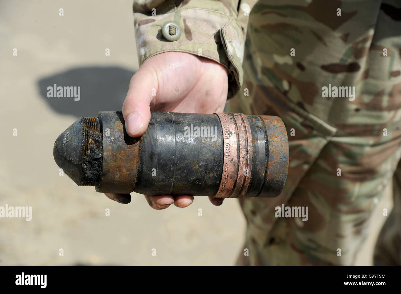 Army Bomb Disposal team remove a WWII device from Weymouth beach, Dorset, Britain Stock Photo