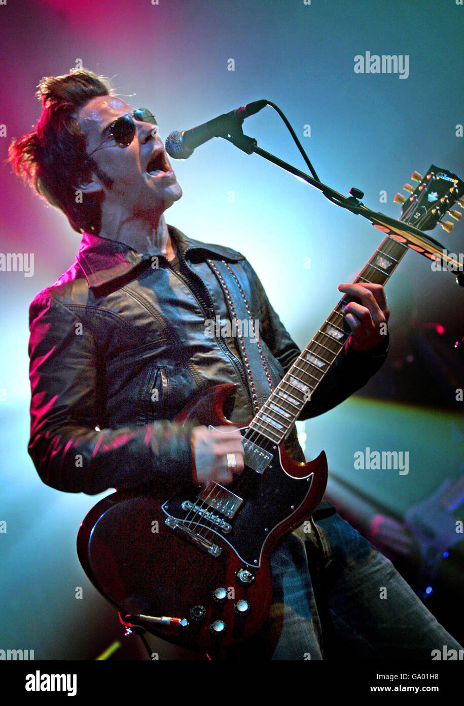 The Stereophonics lead singer Kelly Jones performs at the Carling ...