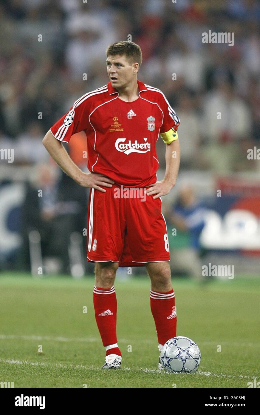 Soccer - UEFA Champions League - Final - AC Milan v Liverpool - Olympic Stadium. Liverpool's Steven Gerrard stands dejected after AC Milan's Filippo Inzaghi scores the first goal Stock Photo