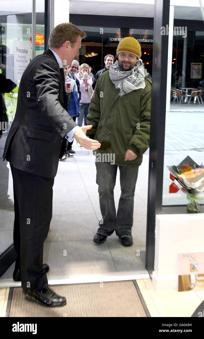 Tent dweller bags first home Stock Photo Alamy