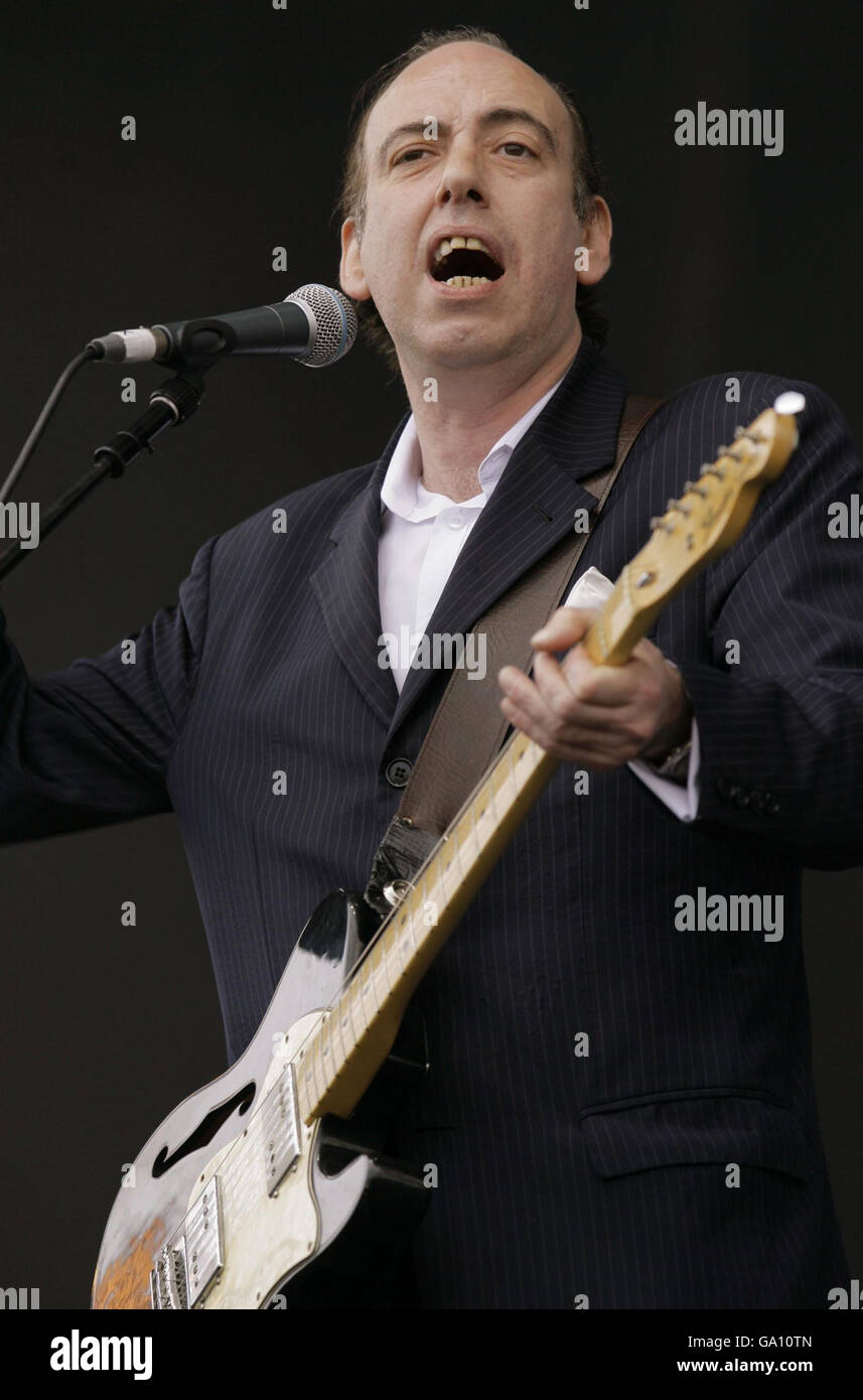  Mick Jones and his band Carbon Silicone perform at the Isle of Wight Festival in Seaclose Park