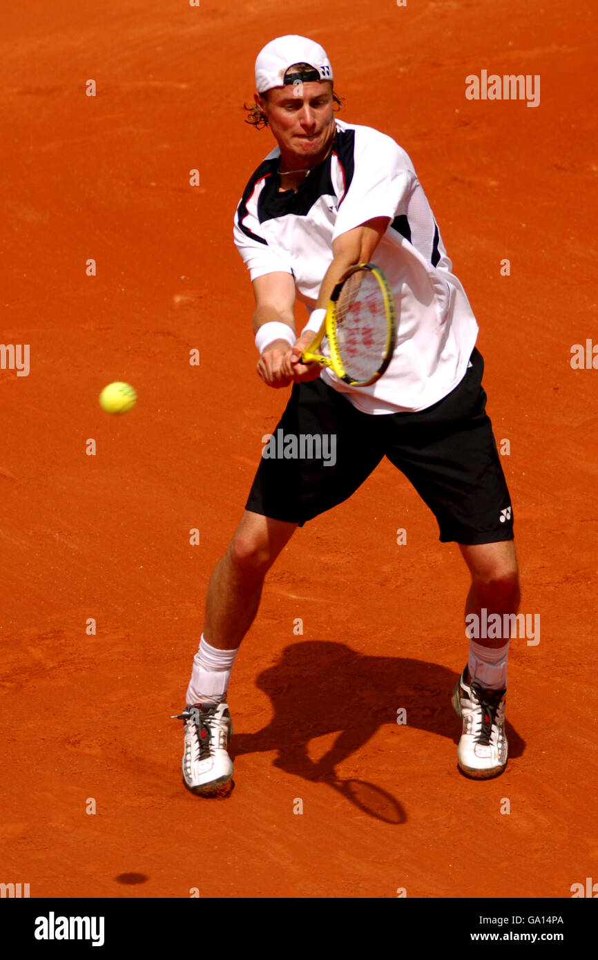 Tennis - 2007 French Open - Day Five - Roland Garros. Australian, Lleyton Hewitt in action during his match against Gaston Gaudio Stock Photo