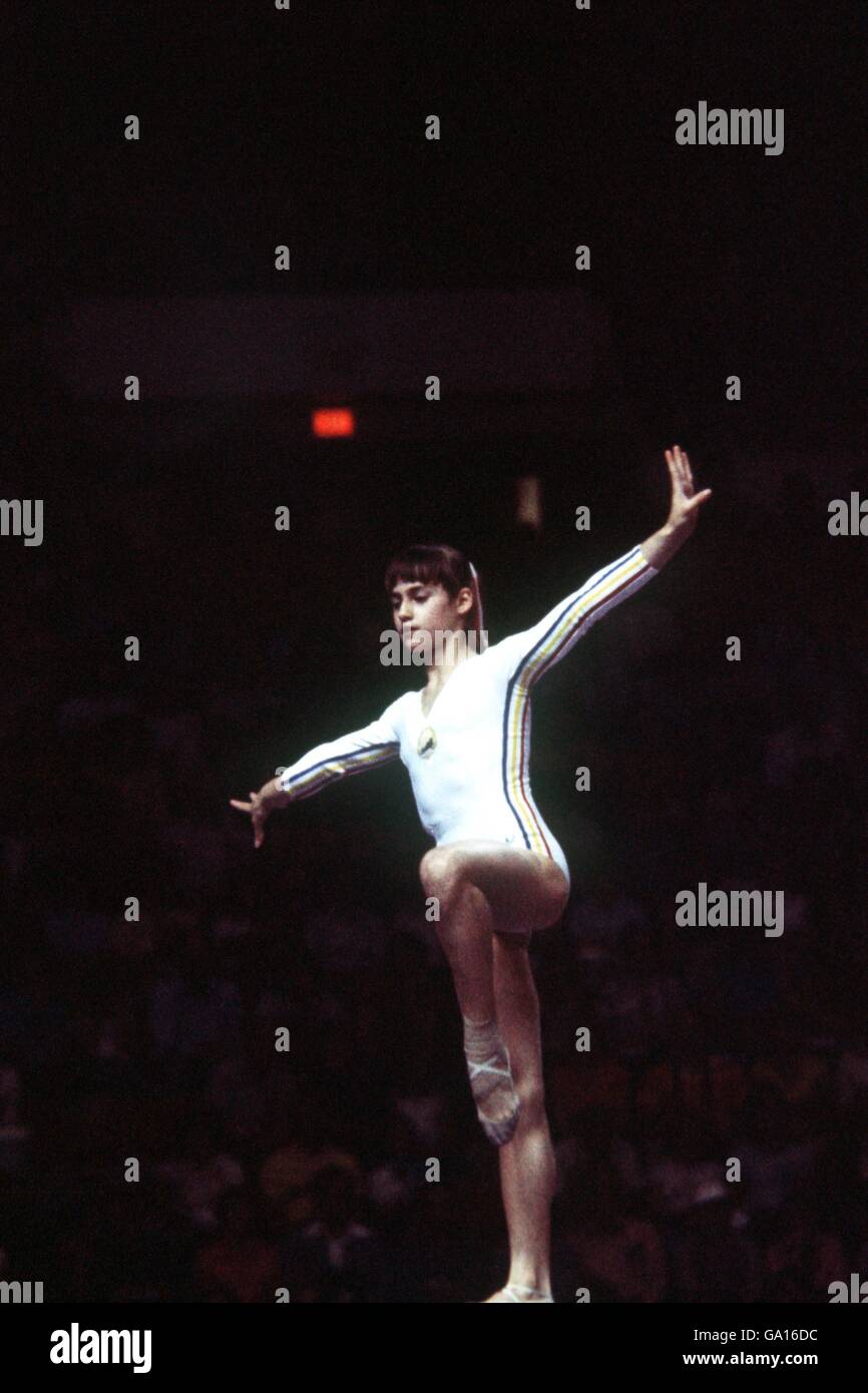 Gymnastics - Montreal Olympic Games - Women's All-Around Final. Romania's Nadia Comaneci in action on the beam Stock Photo