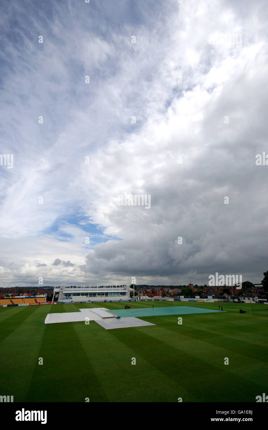 Northampton cricket pitch hires stock photography and images Alamy