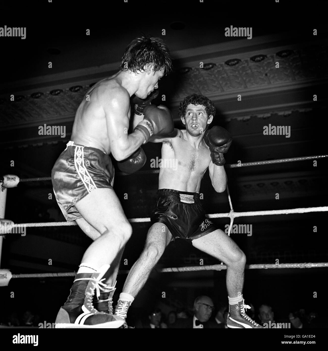 With hugh russell Black and White Stock Photos & Images Alamy