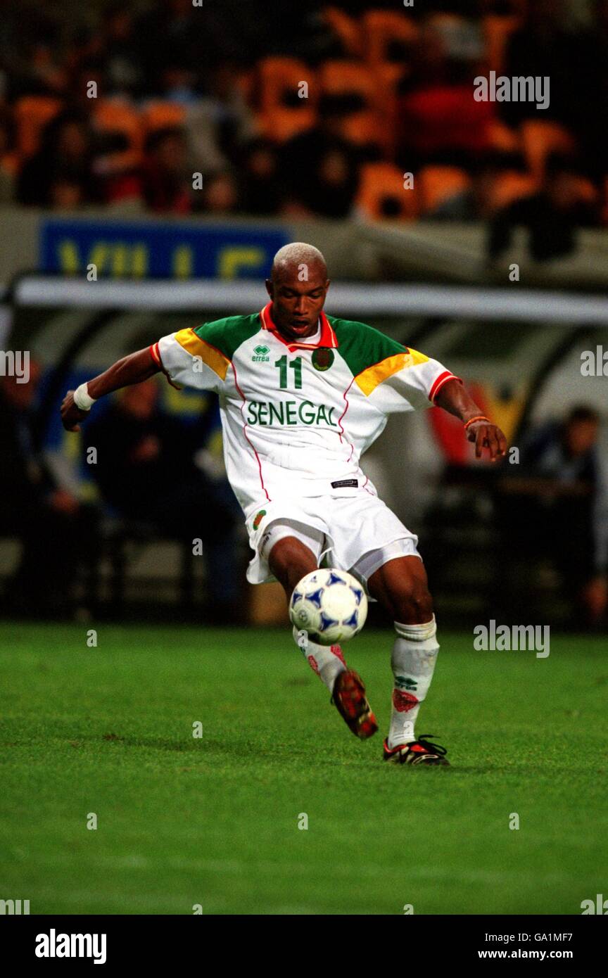 El hadji diouf senegal hi-res stock photography and images - Alamy