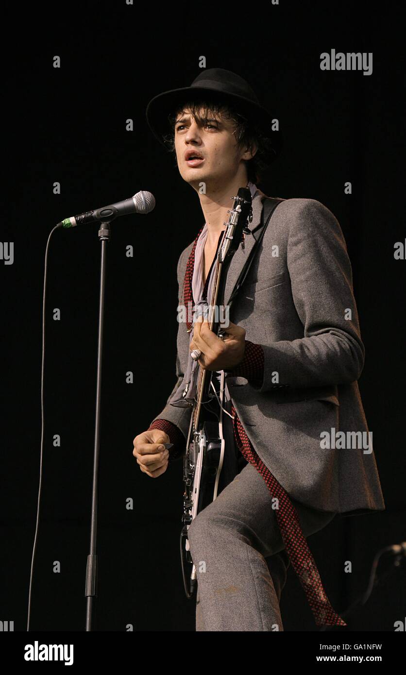 Pete doherty babyshambles glastonbury festival hi-res stock