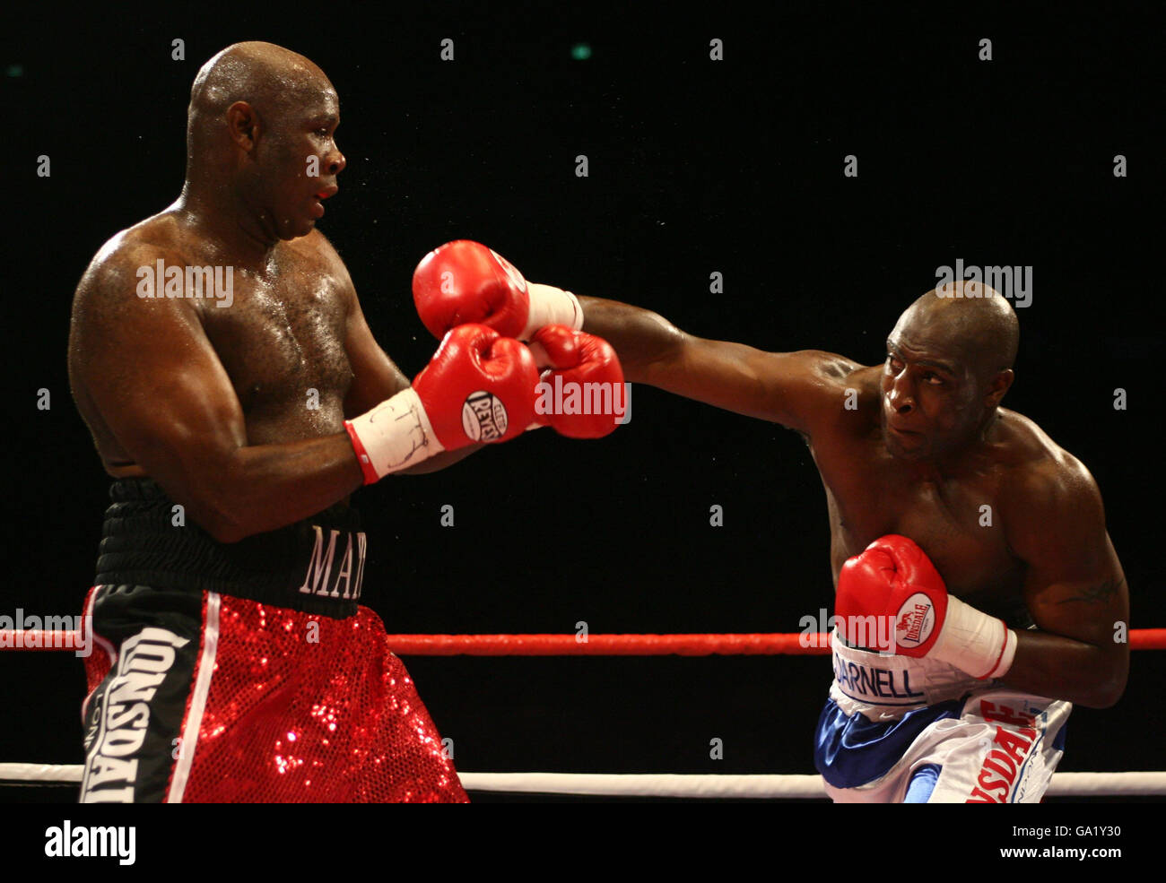 O2 Arena Boxing Full Boxing - Commonwealth Heavyweight Championship - O2 Arena Stock Photo ...