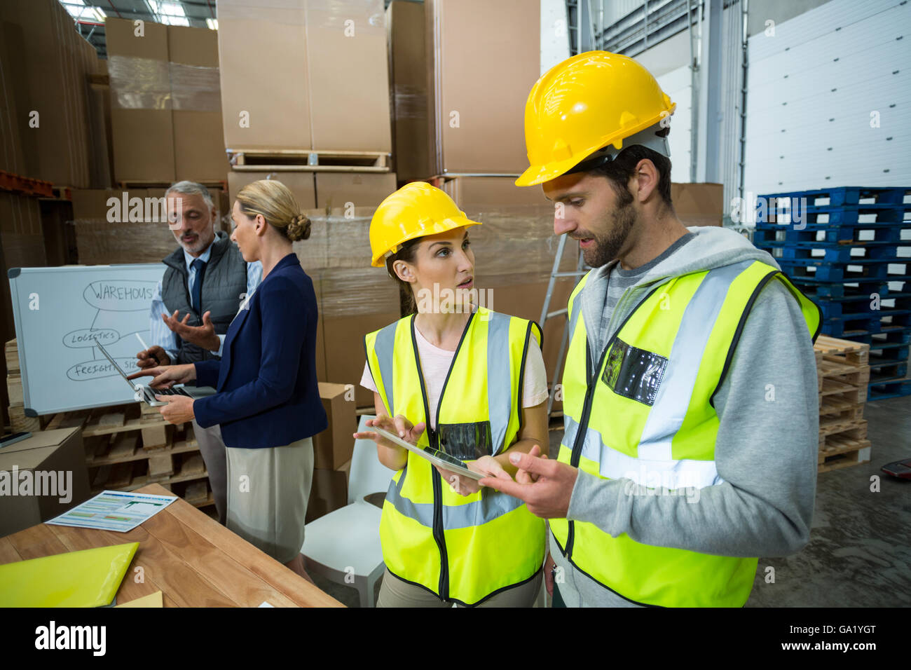 Digital workers hi-res stock photography and images - Alamy