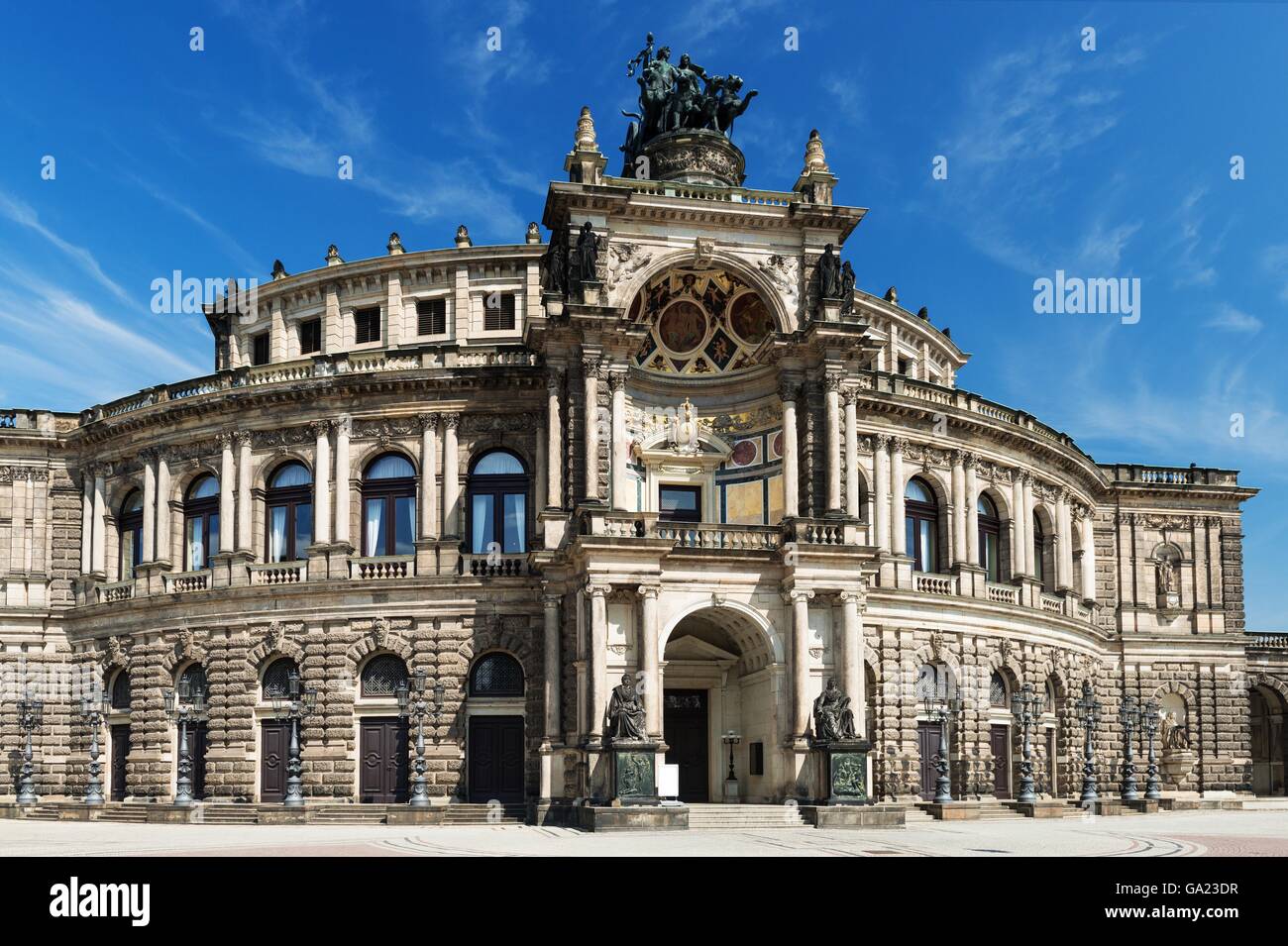 The Semperoper is the opera house of the Sächsische Staatsoper Dresden (Saxon State Opera) and the concert hall of the Sächsisch Stock Photo