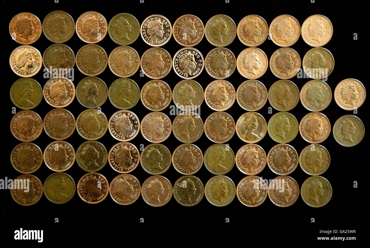 62 pennies arranged on a table hires stock photography and images Alamy