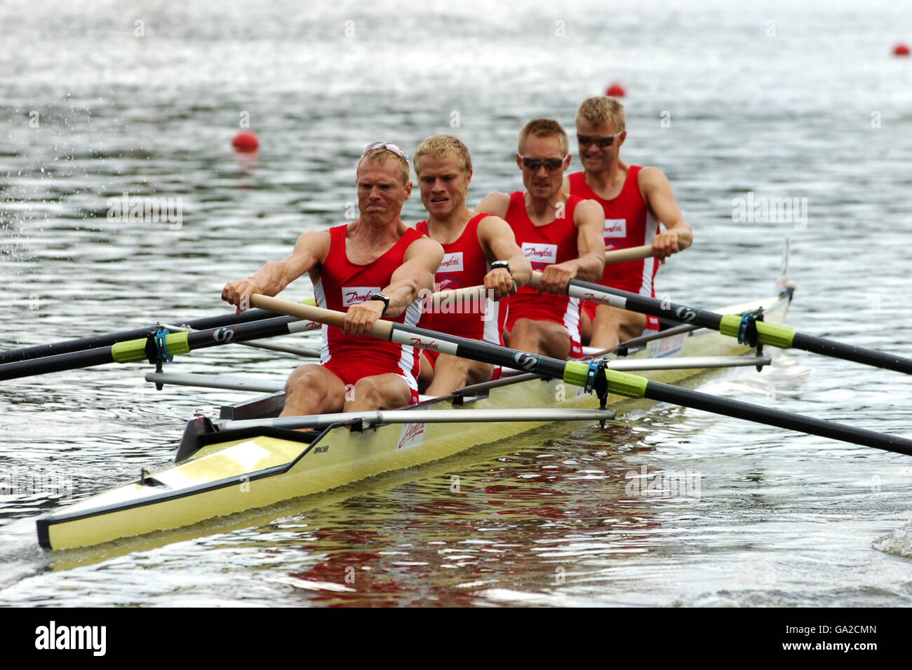 Rowing bo hi-res stock photography and images - Alamy