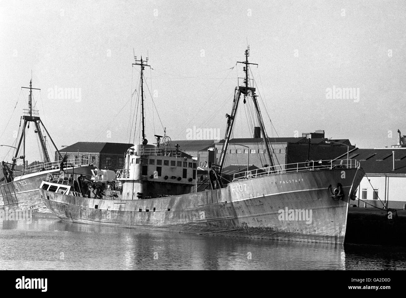 HULL'S FISHING FLEET. Hull trawler 'Falstaff' Stock Photo Alamy