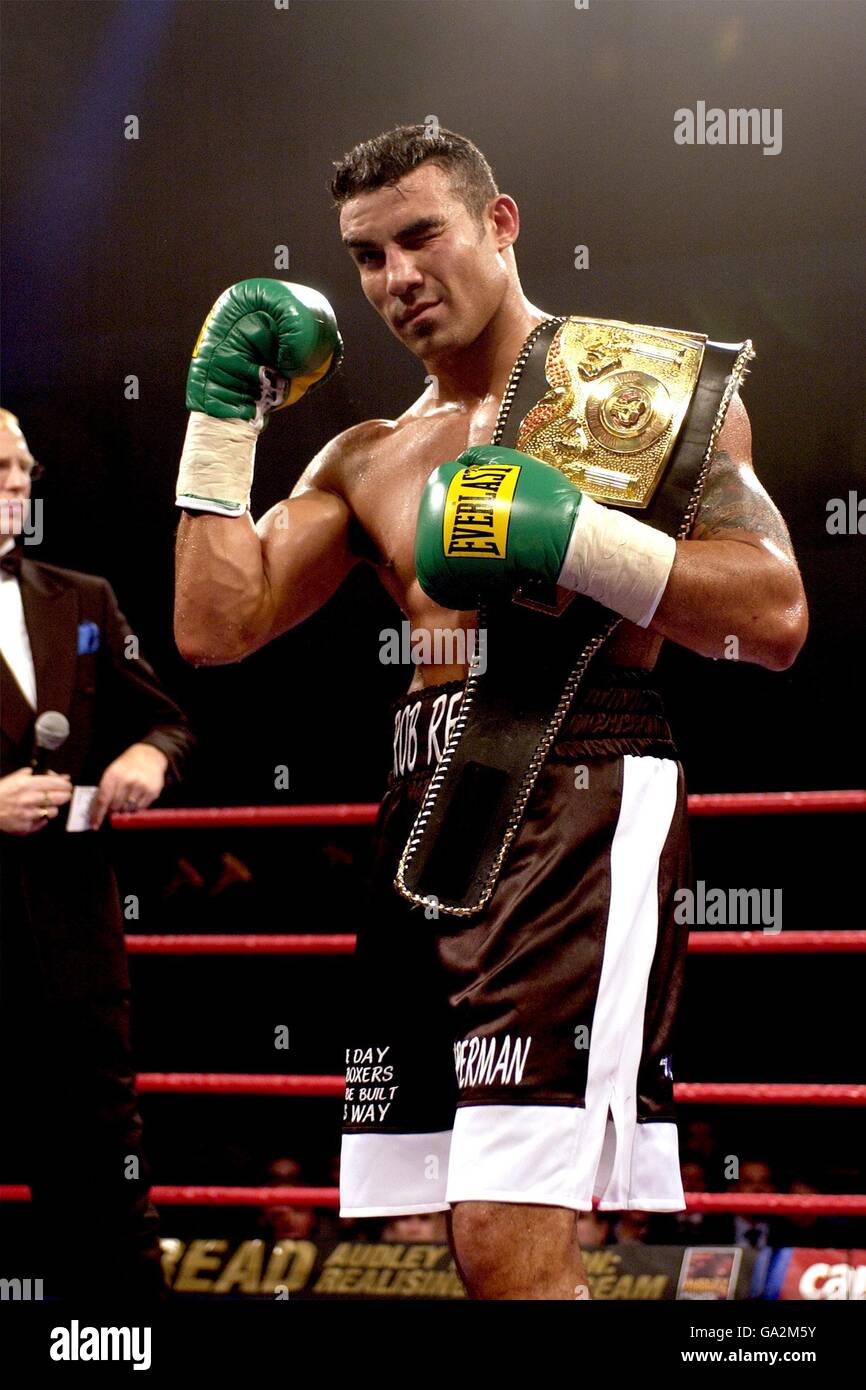 Boxing - WBF World Super Middleweight Title - Robin Reid v Jorge Stock  Photo - Alamy