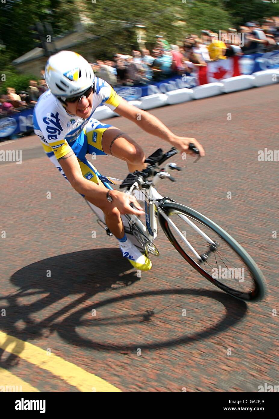 Ireland's Mark Scanlon of the AG2R Prevoyance team celebrates winning the  first stage Stock Photo - Alamy