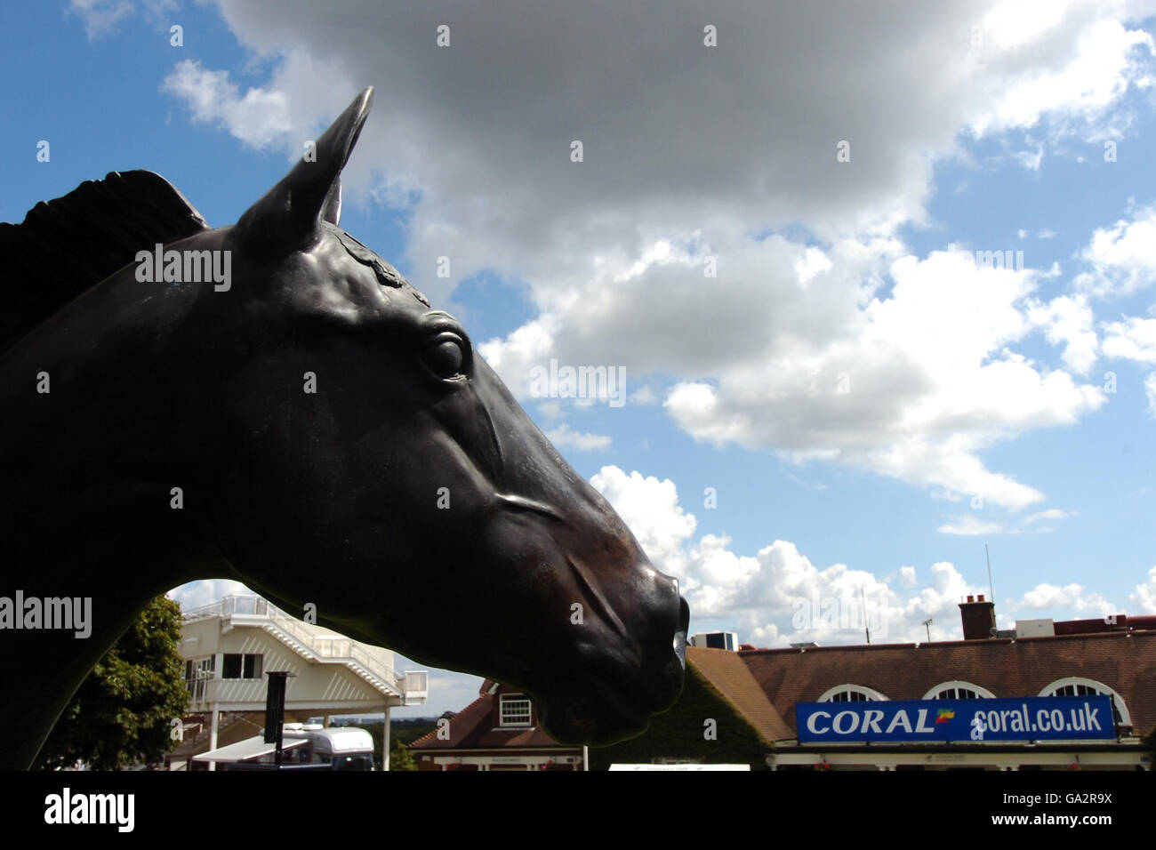 Eclipse horse statue hires stock photography and images Alamy