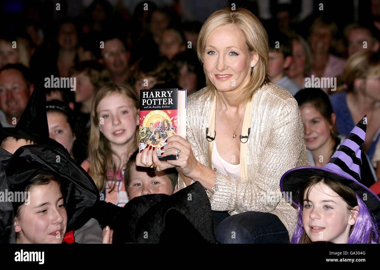 JK Rowling Book Signing London Stock Photo Alamy