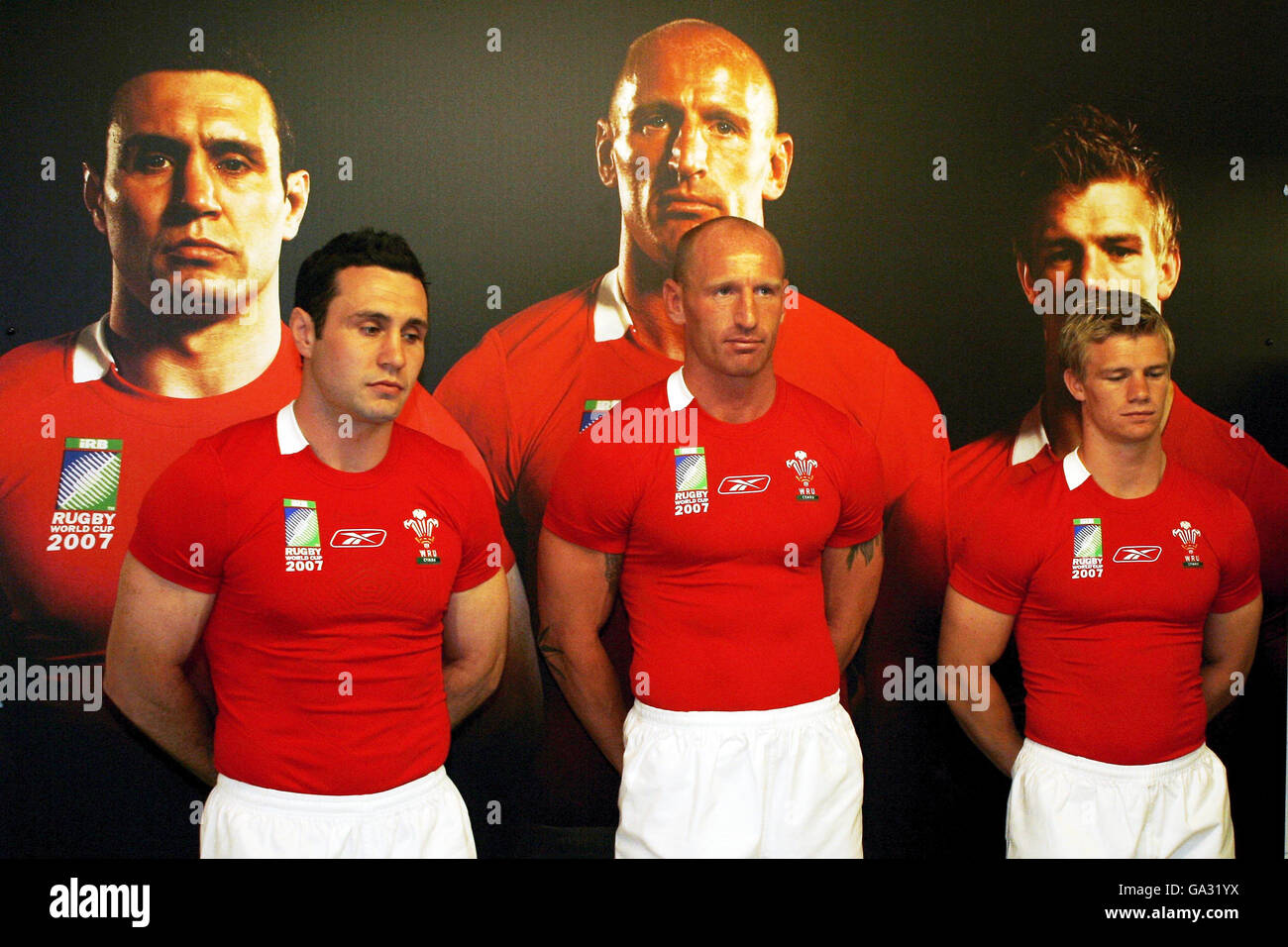 Rugby Union - Wales World Cup Team Kit Launch - Millennium Stadium. Wales' Stephen Jones (left) GarethThomas (centre) and Dwayne Peel model during the Kit Launch at the Millennium Stadium, Cardiff. Stock Photo