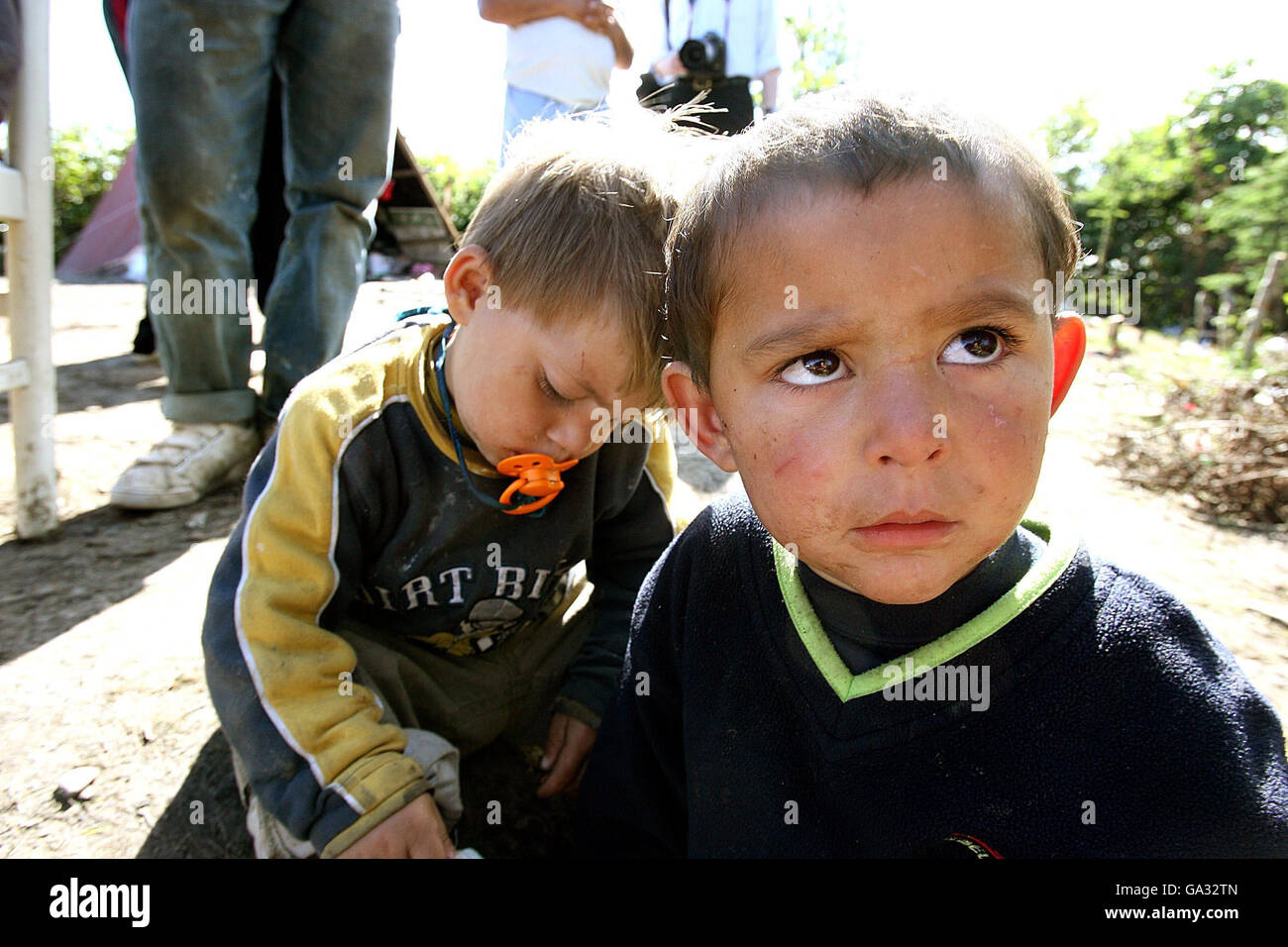 Members of the Roma Gypsies camp on the M50 roundabout at Ballymun in ...