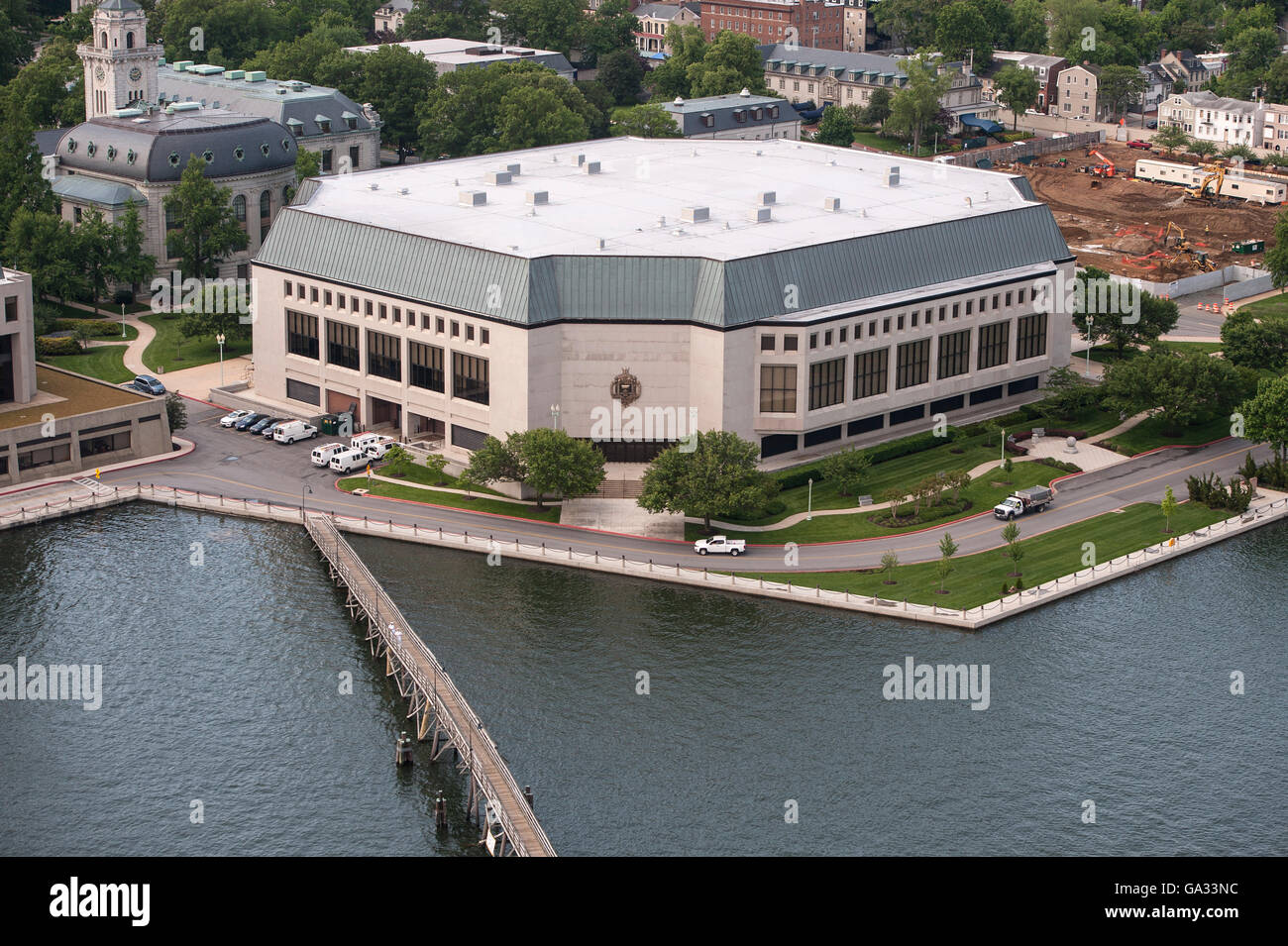 Alumni Hall at the U.S Naval Academy along the Severn River in Annapolis, Maryland. Stock Photo