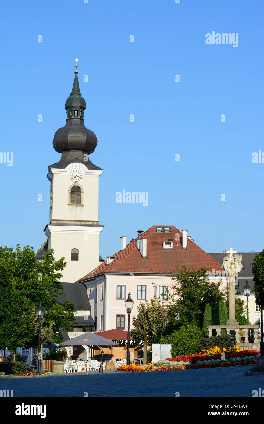 Heidenreichstein Main square with the parish church Austria Niederösterreich, Lower Austria Waldviertel Stock Photo