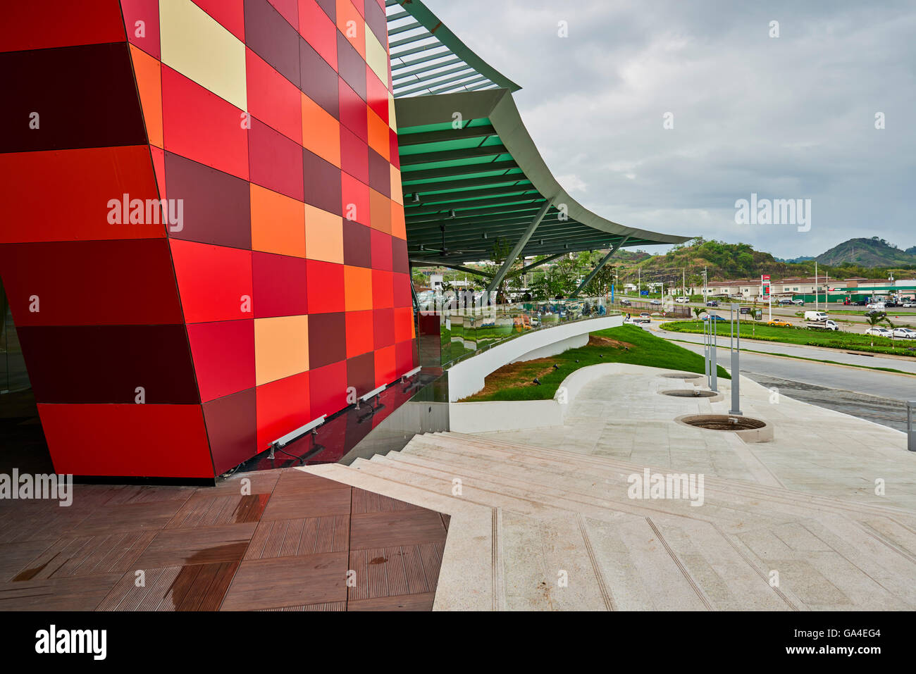 Alta plaza mall hi-res stock photography and images - Alamy