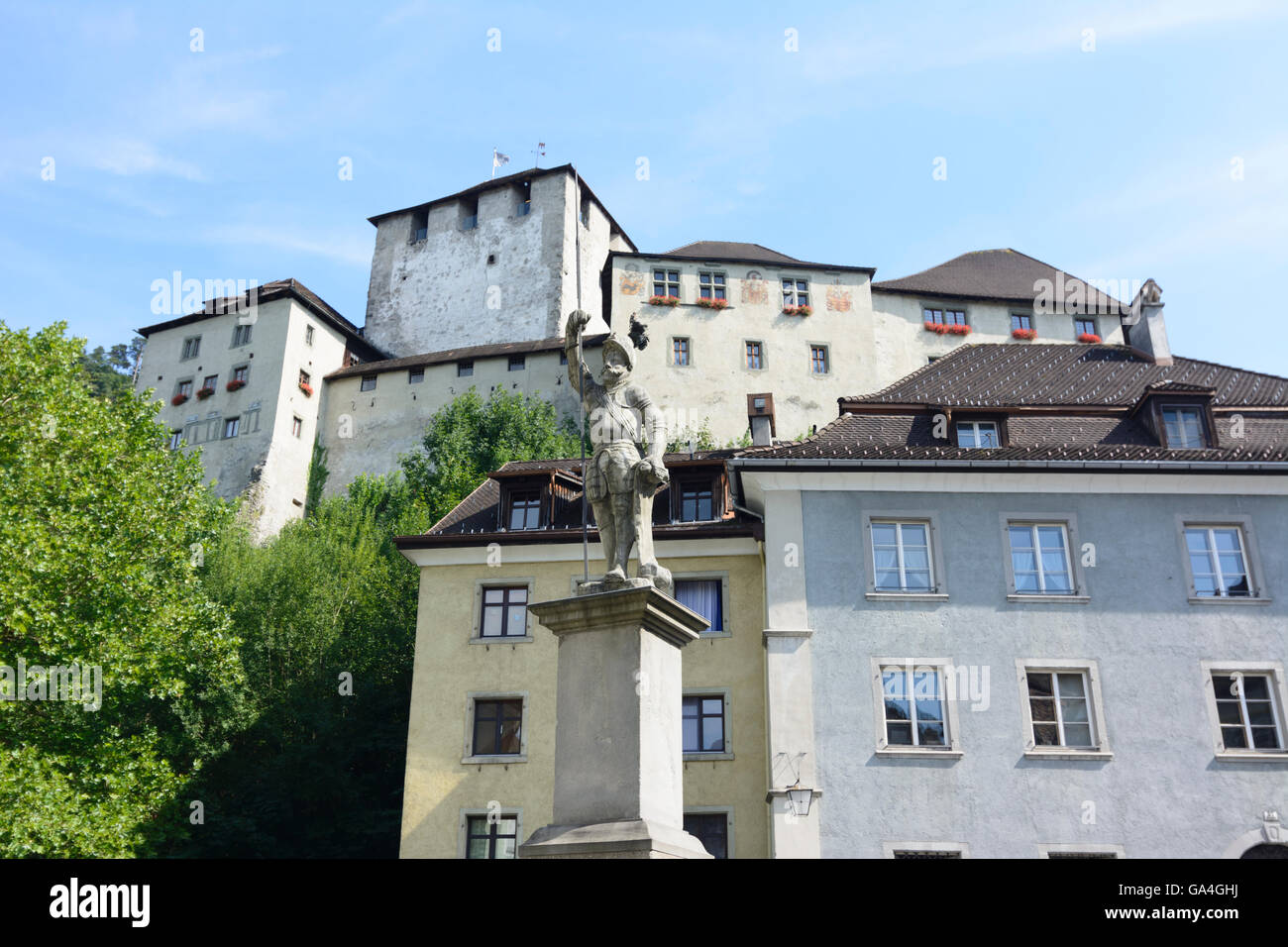 Feldkirch square Neustadt with the Montfort Fountain and Schattenburg Castle Austria Vorarlberg Stock Photo