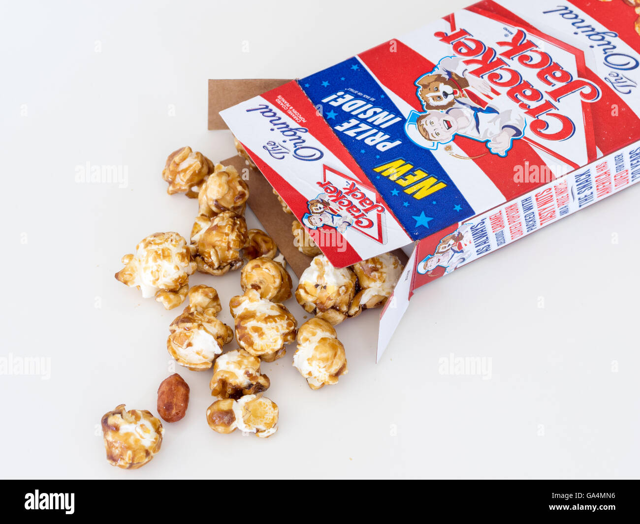 Cracker jack box hi-res stock photography and images - Alamy