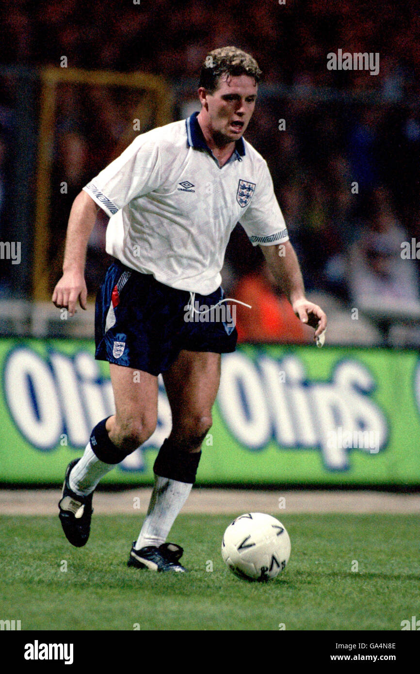Football paul gascoigne hi-res stock photography and images - Alamy
