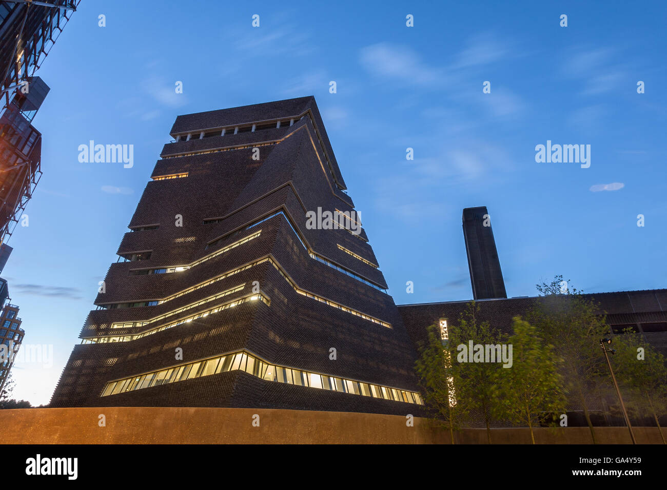 Tate Modern Extension - Switch House at twilight - Bankside, London Stock Photo