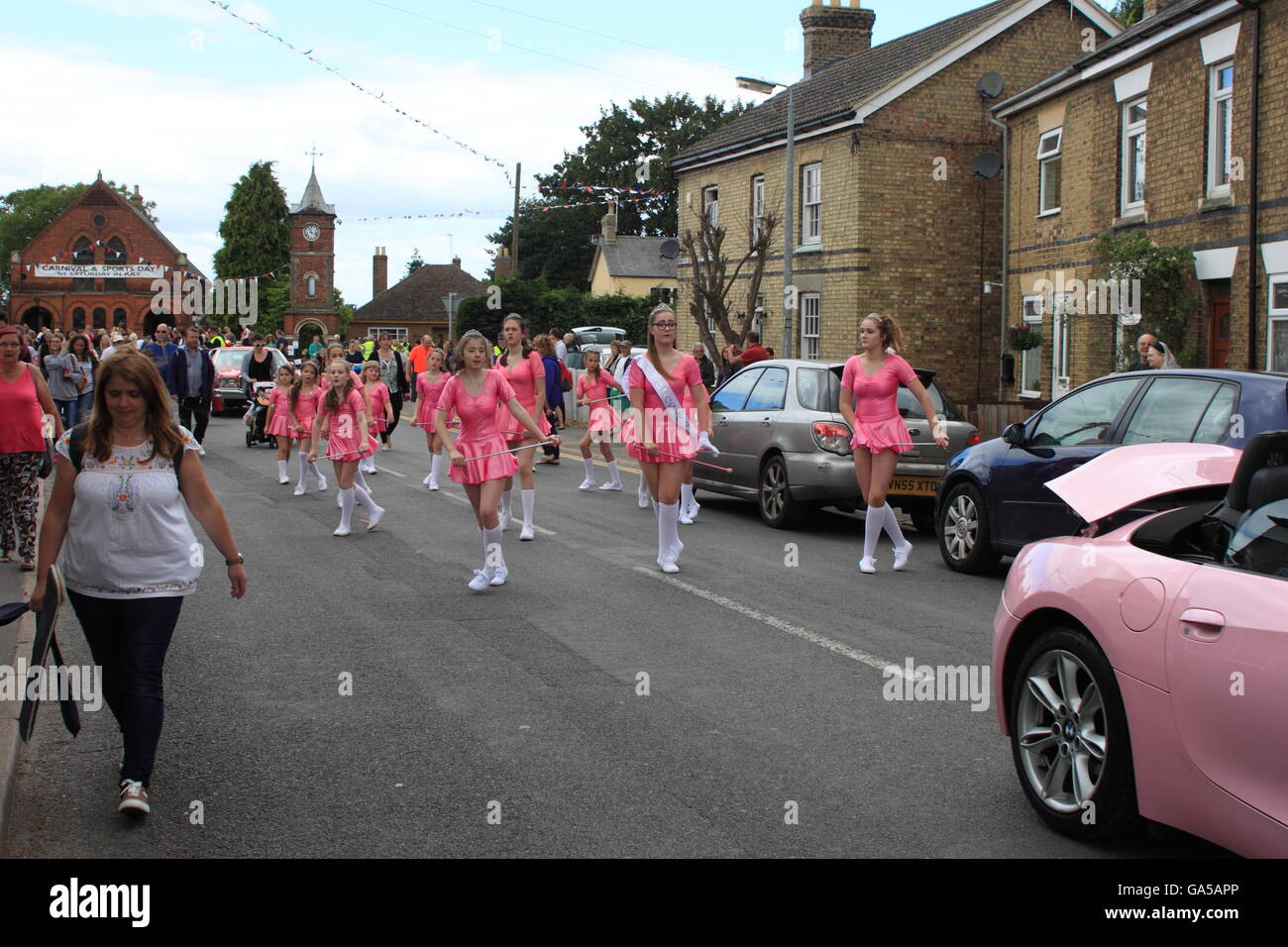 Doddington, Cambridgeshire, UK. 2nd July, 2016. participants in the