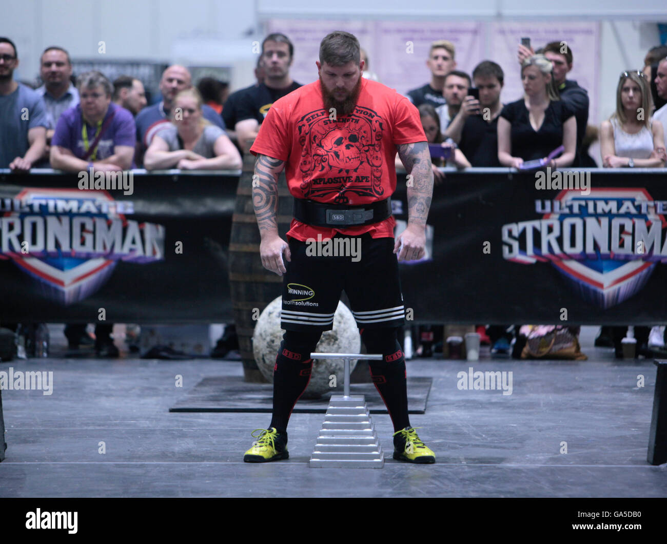 The strongest man wins hi-res stock photography and images - Alamy