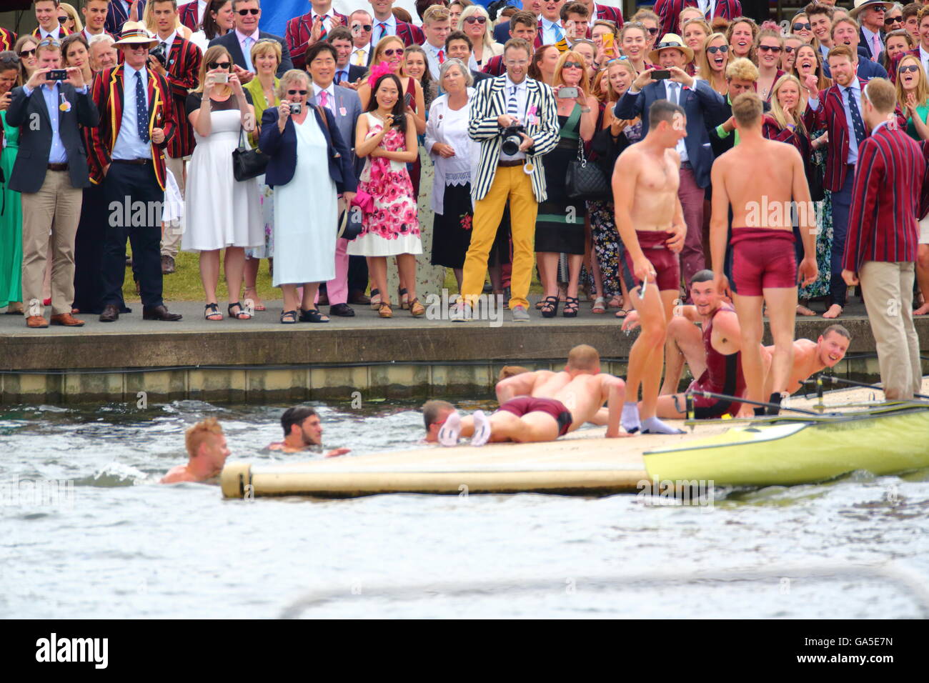 Rowers from all over the world came to the annual Henley Royal Regatta 2016. Oxford Brookes University celebrate their win. Stock Photo