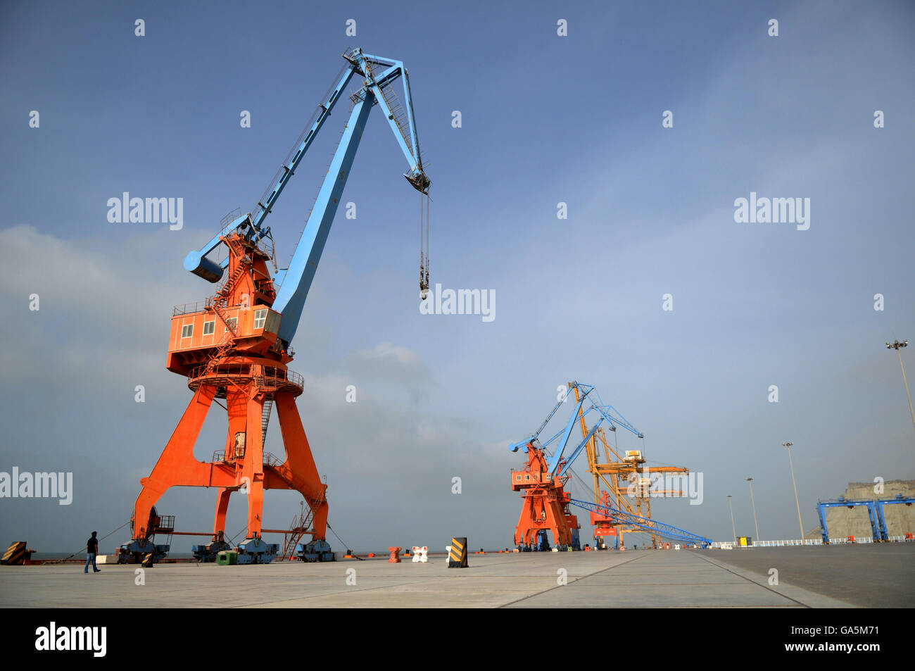 Gwadar. 2nd July, 2016. Photo taken on July 2, 2016, shows a view of Gwadar Port in southwest Pakistan. Gwadar Port is a warm-water, deep-sea port situated on the Arabian Sea in Balochistan province of Pakistan. China and Pakistan agreed to build China-Pakistan Economic Corridor(CPEC), a major and pilot project under the Belt and Road Initiative, to connect the Pakistani Gwadar port with Kashgar city in China's Xinjiang Uygur Autonomous Region. © Ahmad Kamal/Xinhua/Alamy Live News Stock Photo