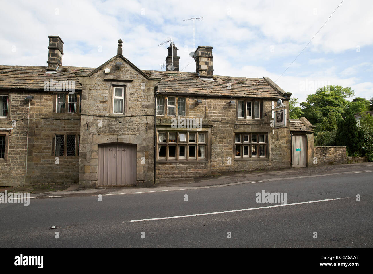 Fox house sheffield hi-res stock photography and images - Alamy