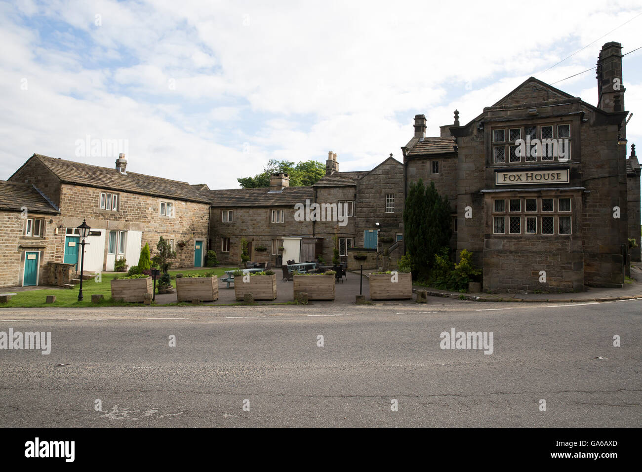 Fox Inn, vintage inns pub in Hathersage is a lovely stone building with