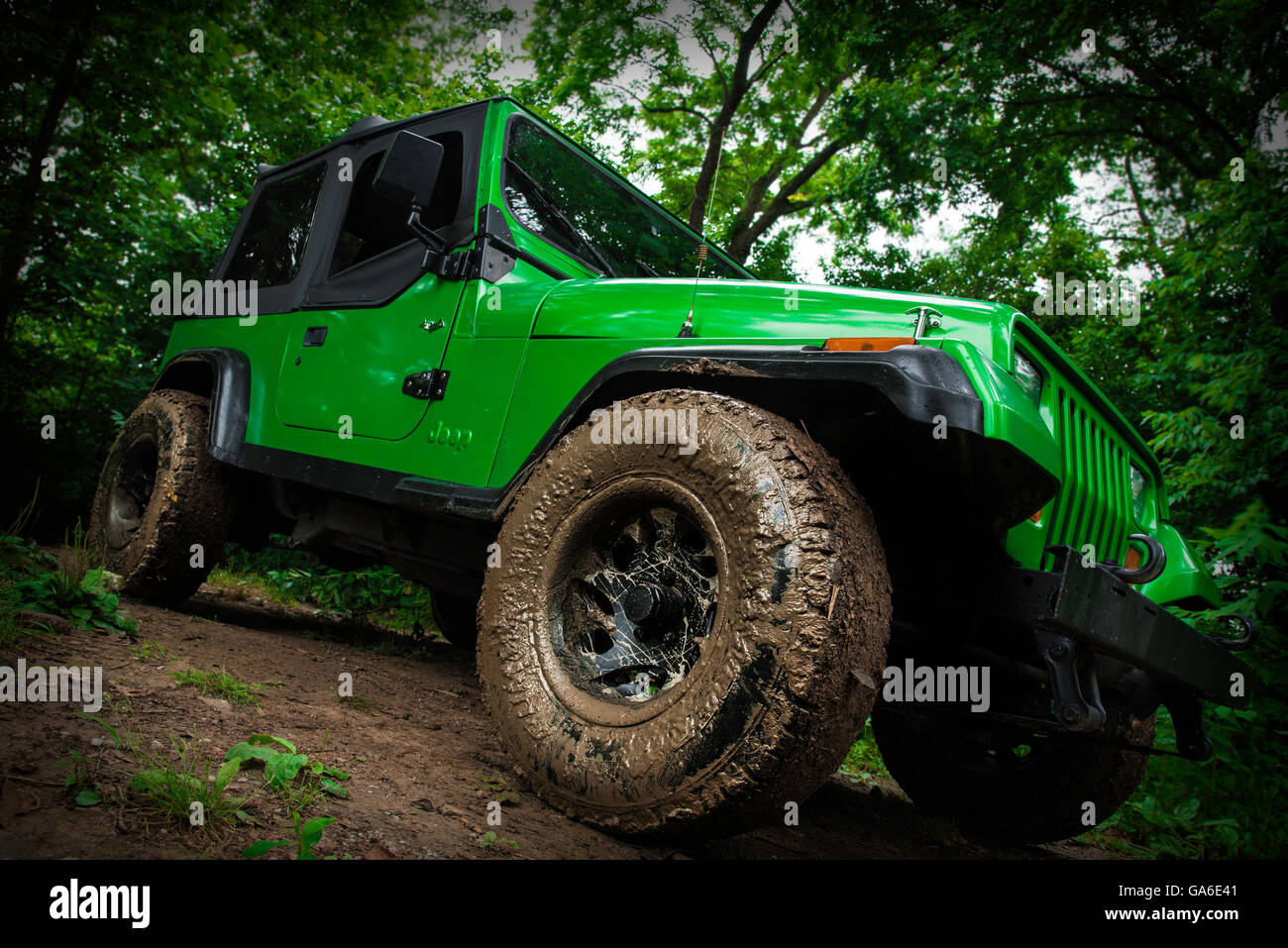 Jeep wrangler off road hires stock photography and images Alamy