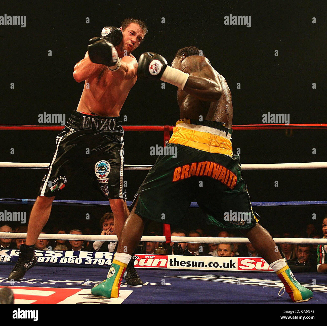 Boxing WBO Cruiserweight Enzo Maccarinelli v Wayne Braithwaite