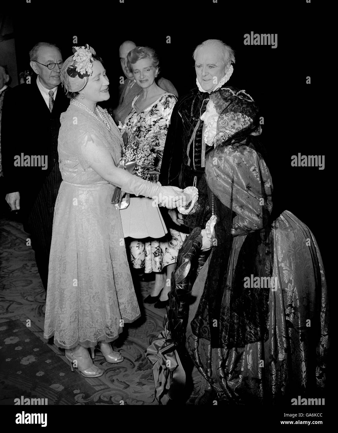 The Queen Mother at the Variety Club's all-star matinee at Her Majesty's Theatre in the Haymarket, London. Stock Photo