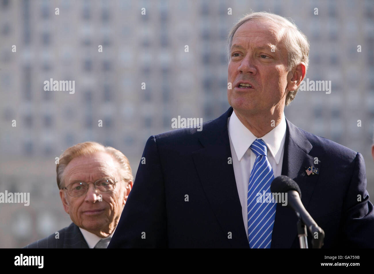 27 April 2006 - New York City - New York State governor George Pataki ...