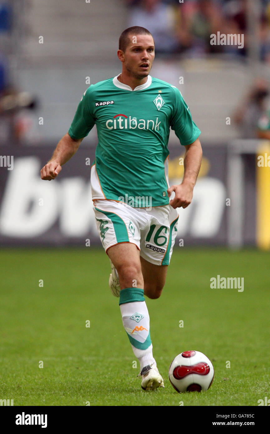 Werder bremens leon andreasen hi-res stock photography and images - Alamy