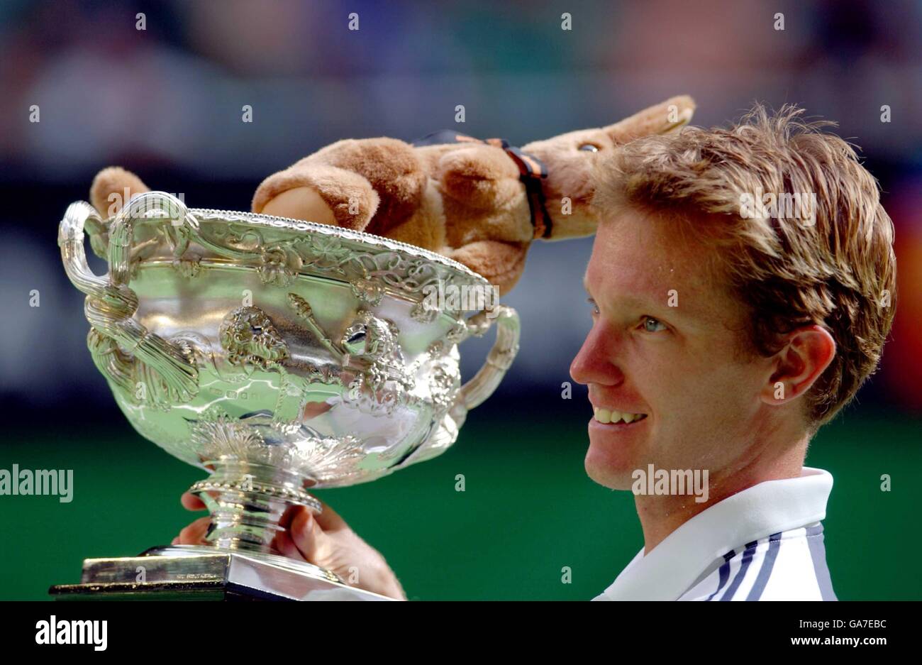 Tennis Australian Open Mens Final. Thomas Johansson lifts the Mens