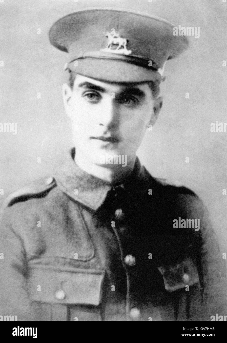 Alfred Arthur Rouse (aged 20)on the day he enlisted with the the 24th Queen's Territorial Regiment as a Private. Stock Photo